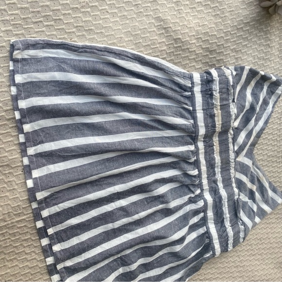 Primark Gray and white Striped top - Picture 2 of 11